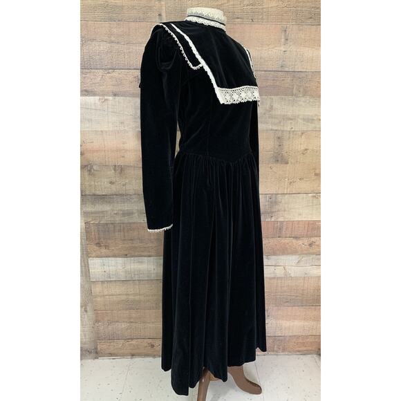 Vintage 1970’s Velvet Goth Prairie Victorian Dress Puff Shoulder Crochet Sz XS/S - Picture 6 of 15